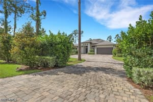 3028 Woodstock Avenue, Naples, FL 34120 - MLS#226018815