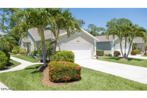5754 Greenwood Cir 59, Naples