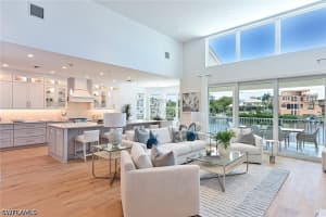 219 Bayfront Drive, Bonita Springs, FL 34134 - MLS#226018884