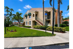 1265 Wildwood Lakes Blvd 201, Naples