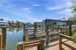 1748 Jewel Box Drive, Sanibel, FL 33957 - MLS#226018906