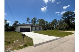 908 Winters Street, Lehigh Acres, FL 33974 - MLS#226018932