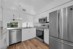 3250 Cypress Glen Way, Naples, FL 34109 - MLS#226018937