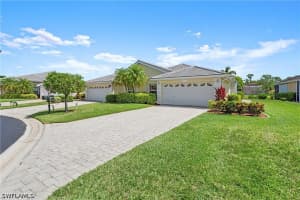 7737 Haverhill Court, Naples, FL 34104 - MLS#226018938