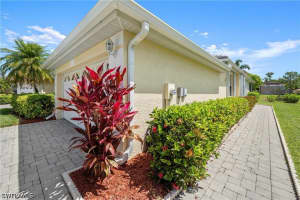 7737 Haverhill Court, Naples, FL 34104 - MLS#226018938