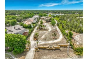 4200 S Hiawassee Road, Orlando, FL 32835 - MLS#226018976