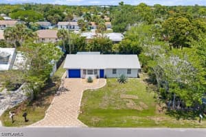 4027 Mindi Avenue, Naples, FL 34112 - MLS#226018977