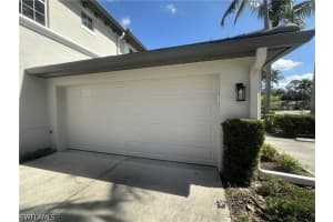 2004 Tarpon Bay Drive, Naples, FL 34119 - MLS#226018989