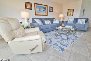 260 Seaview Court, Marco Island, FL 34145 - MLS#226018998