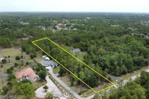 2XXX 52nd Avenue, Naples, FL 34120 - MLS#226019007