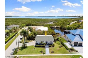 1865 Dogwood Drive, Marco Island, FL 34145 - MLS#226019008