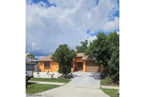 5975 Spearman Cir N, North Port