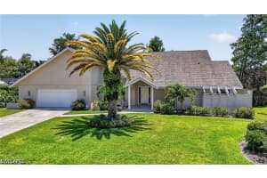 2278 Royal Ln, Naples