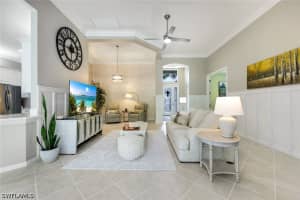 16221 Parque Lane, Naples, FL 34110 - MLS#226019055