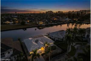 489 Adirondack Court, Marco Island, FL 34145 - MLS#226019099