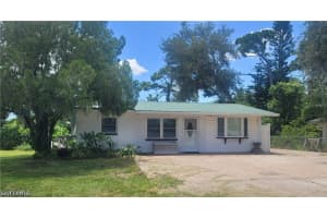 20710 Sandy Ln, Estero