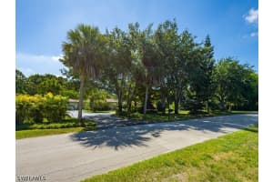 610 West Street, Naples, FL 34108 - MLS#226019110