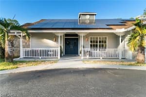 6011 Sea Grass Lane, Naples, FL 34116 - MLS#226019113