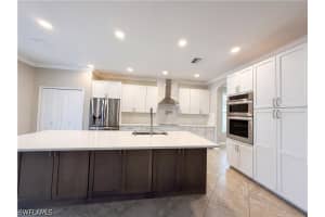 1588 Vizcaya Lane, Naples, FL 34113 - MLS#226019118