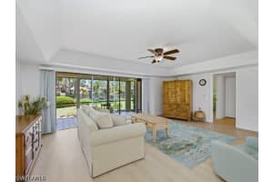 3207 Horse Carriage Way, Naples, FL 34105 - MLS#226019127