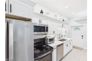 6072 Polly Avenue, Naples, FL 34112 - MLS#226019131