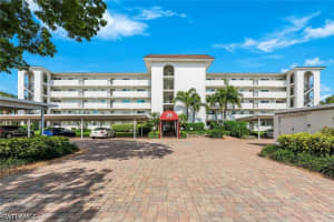 29 High Point Circle, Naples, FL 34103 - MLS#226019133