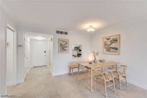 29 High Point Circle, Naples, FL 34103 - MLS#226019133