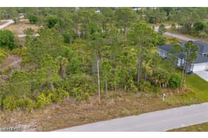 1141 Corry Street, Lehigh Acres, FL 33974 - MLS#226019140