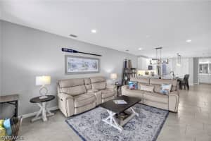 14582 Edgewater Circle, Naples, FL 34114 - MLS#226019188