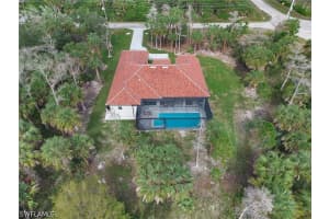 610 25th Avenue, Naples, FL 34120 - MLS#226019190