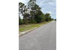 2814 48th Street, Lehigh Acres, FL 33971 - MLS#226019194