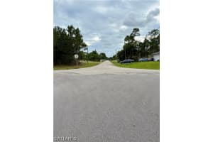 2814 48th Street, Lehigh Acres, FL 33971 - MLS#226019194