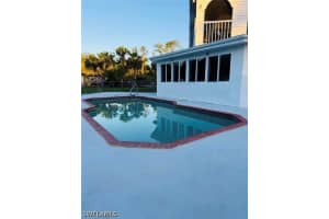 250 10th Street, Naples, FL 34120 - MLS#226019196
