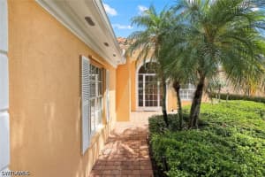 4024 Trinidad Way, Naples, FL 34119 - MLS#226019241