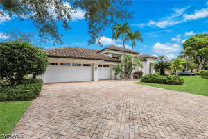 11726 Night Heron Drive, Naples, FL 34119 - MLS#226019243