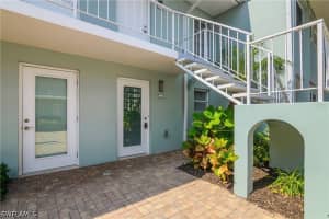 663 12th Avenue, Naples, FL 34102 - MLS#226019248