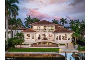 1942 KINGFISH Road, Naples, FL 34102 - MLS#226019270