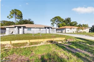 2400 55th Terrace, Naples, FL 34116 - MLS#226019306