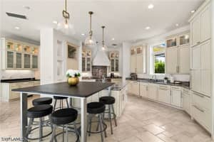 615 Binnacle Drive, Naples, FL 34103 - MLS#226019325