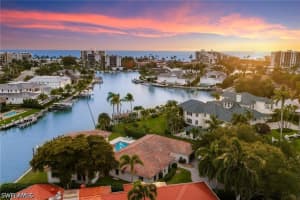 350 Bow Line Bend, Naples, FL 34103 - MLS#226019346