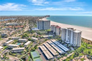 140 Seaview Court, Marco Island, FL 34145 - MLS#226019356