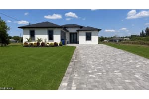 2800 47th Street, Lehigh Acres, FL 33976 - MLS#226019363