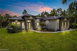 172 11th Street, Naples, FL 34117 - MLS#226019366