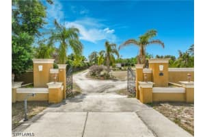 4210 S Hiawassee Road, Orlando, FL 32835 - MLS#226019374