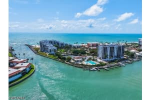 2400 Gulf Shore Boulevard, Naples, FL 34103 - MLS#226019380
