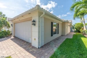 7872 Umberto Court, Naples, FL 34114 - MLS#226019388