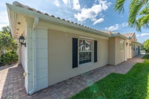 7872 Umberto Court, Naples, FL 34114 - MLS#226019388