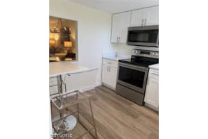 1900 Alamanda Drive, Naples, FL 34102 - MLS#226019390