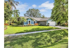2554 Outrigger Lane, Naples, FL 34104 - MLS#226019413