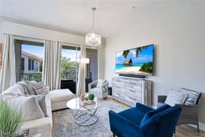 898 Egrets Run, Naples, FL 34108 - MLS#226019428